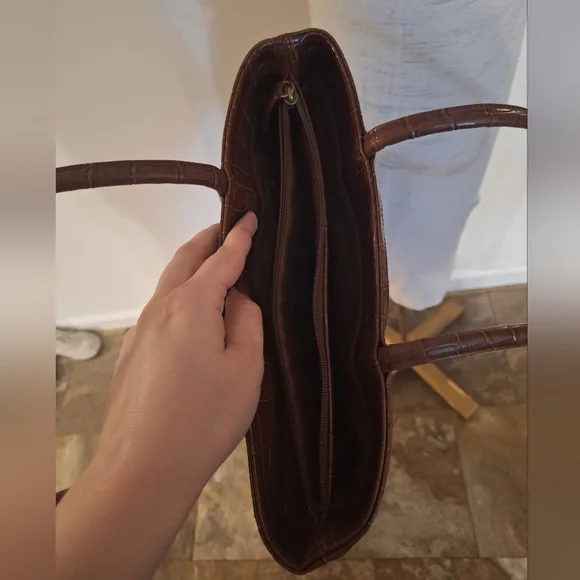 Patchwork Shoulder Bag - Picture 5 of 9